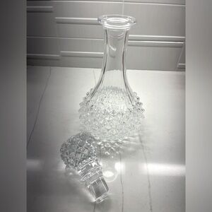 CRYSTAL WINE DECANTER